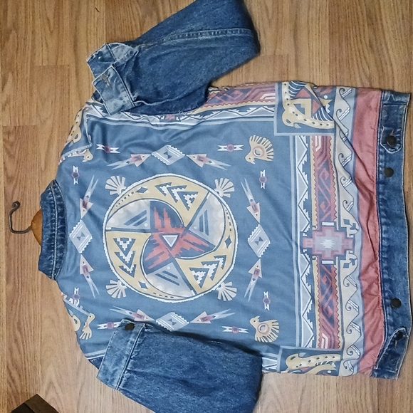Denim Men Jacket W/Aztec  Print by Classic Style. Size M - Picture 6 of 15